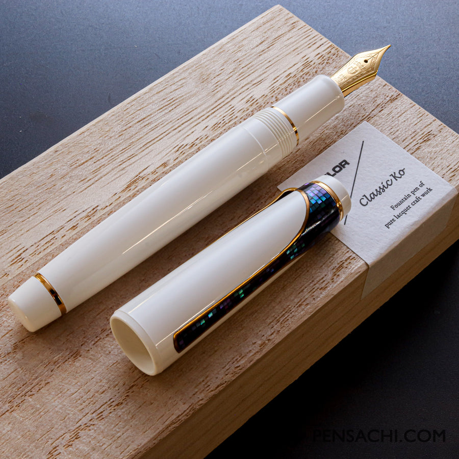 SAILOR Pro Gear Classic Ko Makie Fountain Pen -  Lotus line RADEN - PenSachi Japanese Limited Fountain Pen