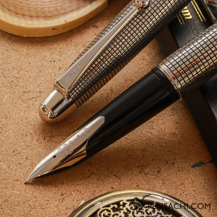 PILOT Silvern Sterling Silver Fountain Pen - Lattice - PenSachi Japanese Limited Fountain Pen