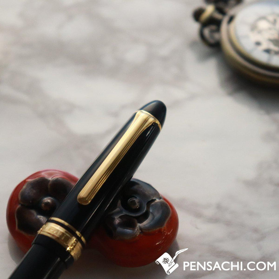 SAILOR 1911 Standard (Mid size) Fountain Pen - Black Gold - PenSachi Japanese Limited Fountain Pen