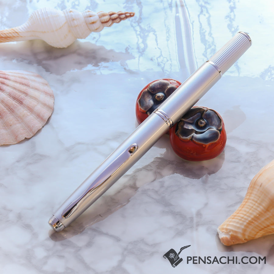 PILOT Vanishing Point Capless Fermo Fountain Pen - Diamond Silver - PenSachi Japanese Limited Fountain Pen