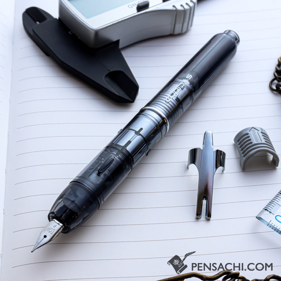PLATINUM Curidas Demonstrator Fountain Pen - Graphite Smoke - PenSachi Japanese Limited Fountain Pen