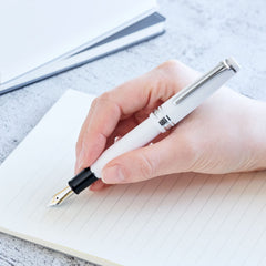 SAILOR Pro Gear Slim 21 Silver Trim Fountain Pen - White - PenSachi Japanese Limited Fountain Pen