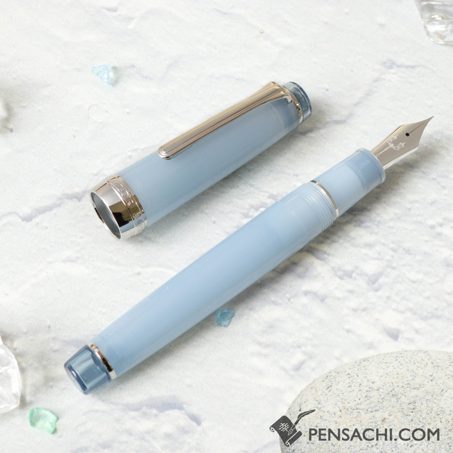SAILOR Limited Edition Pro Gear Fountain Pen - Ginzan Snow Gray - PenSachi Japanese Limited Fountain Pen