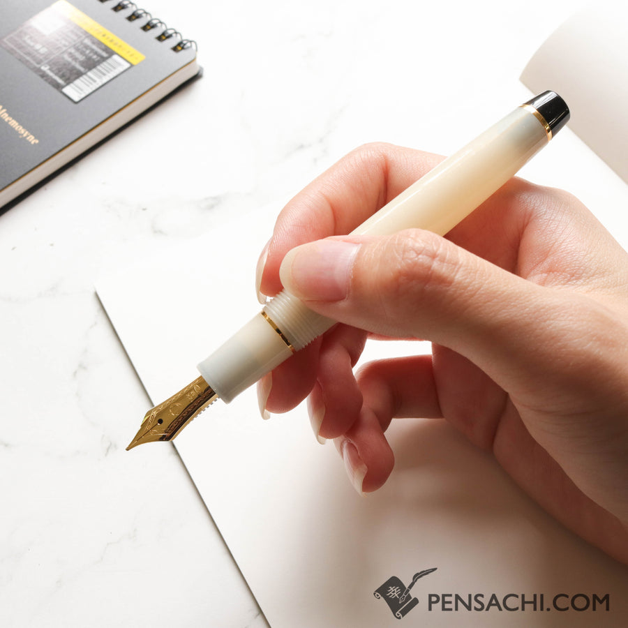 SAILOR Pro Gear Slim (Sapporo) Shikiori Fountain Pen - Harvest Moon - PenSachi Japanese Limited Fountain Pen