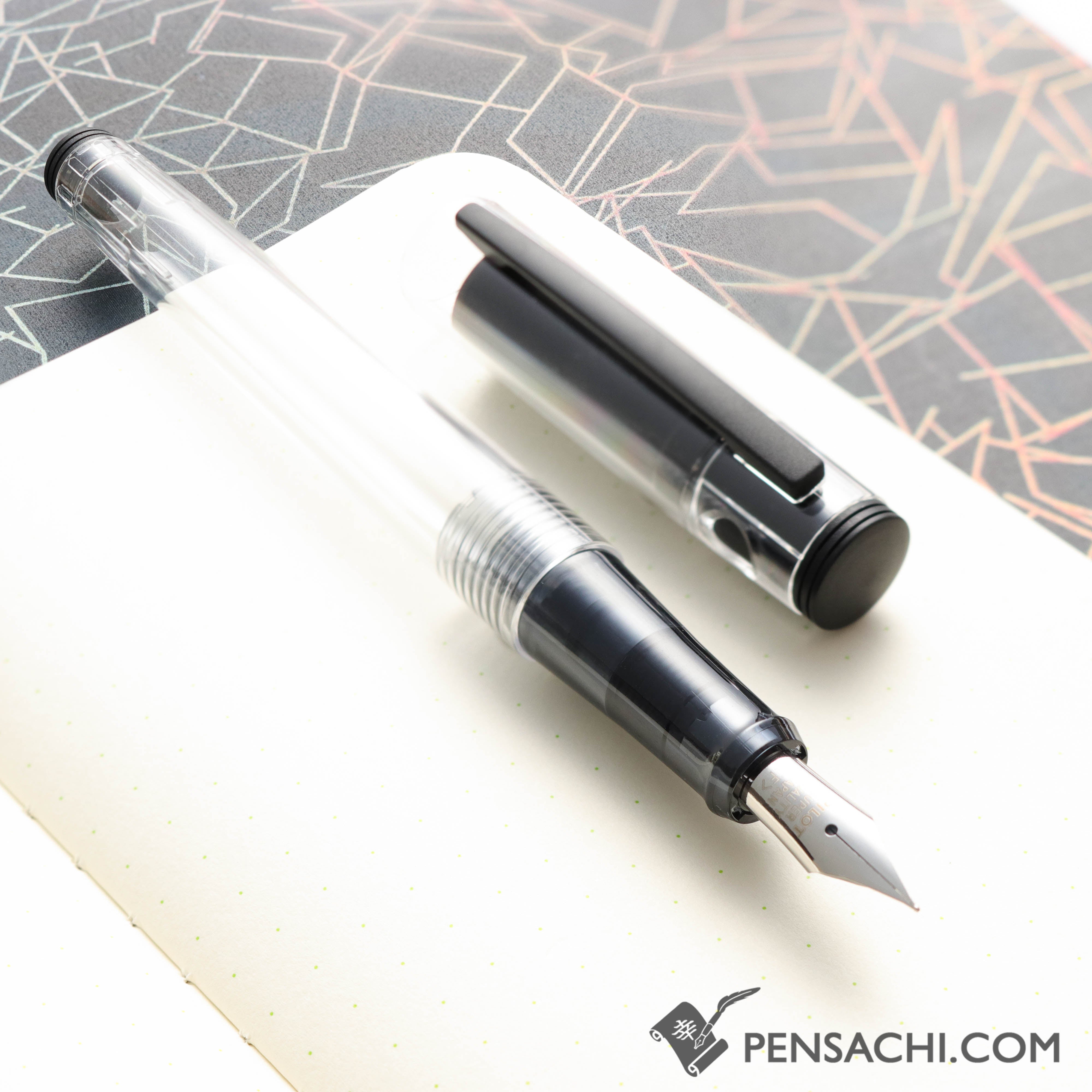 PILOT Lightive Fountain Pen - Transparent– PenSachi