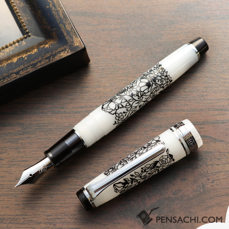 SAILOR Limited Edition Pro Gear Slim Fountain Pen - Souka White