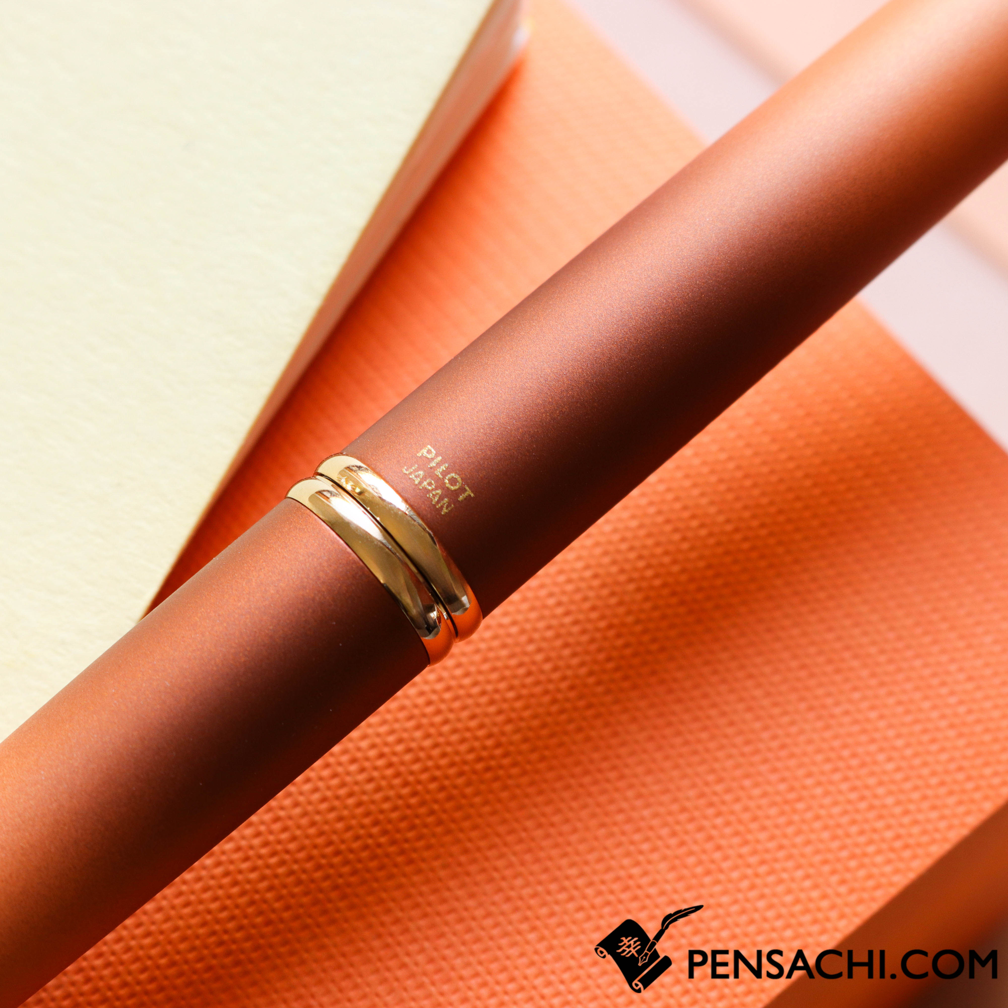 PILOT Limited Edition Vanishing Point Capless Set - Apricot– PenSachi