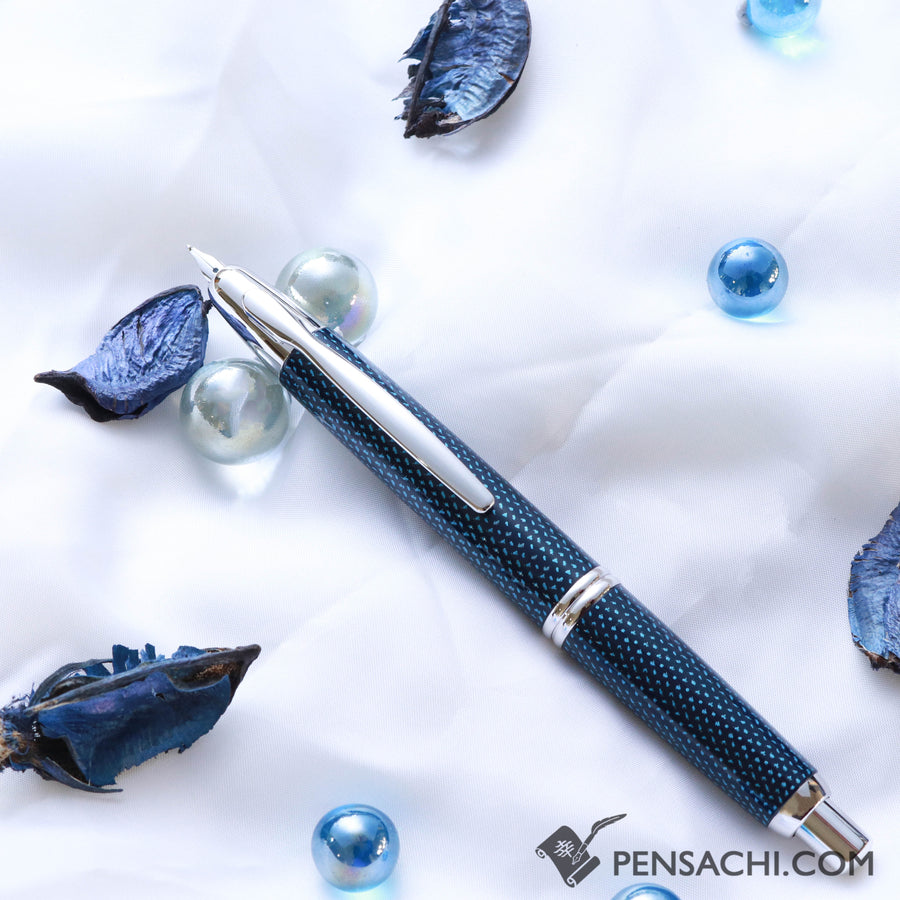 PILOT Vanishing Point Capless Fountain Pen - Blue Carbonesque - PenSachi Japanese Limited Fountain Pen