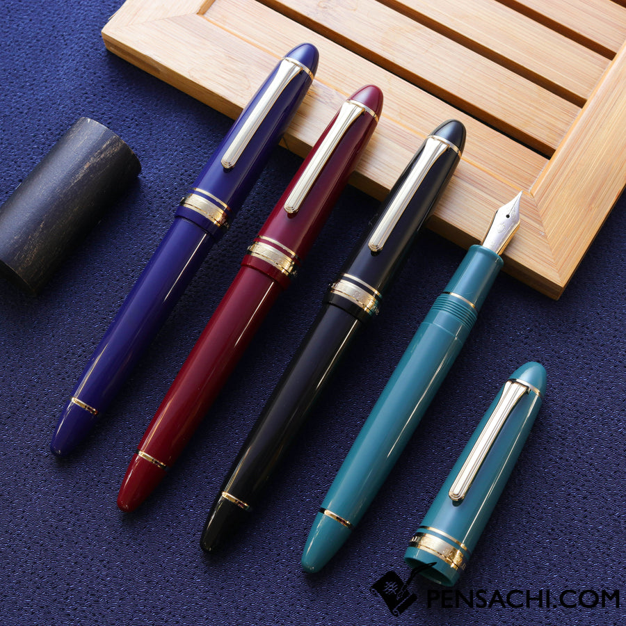 SAILOR 1911 Large (Full size) 14 Gold Trim Fountain Pen - Red