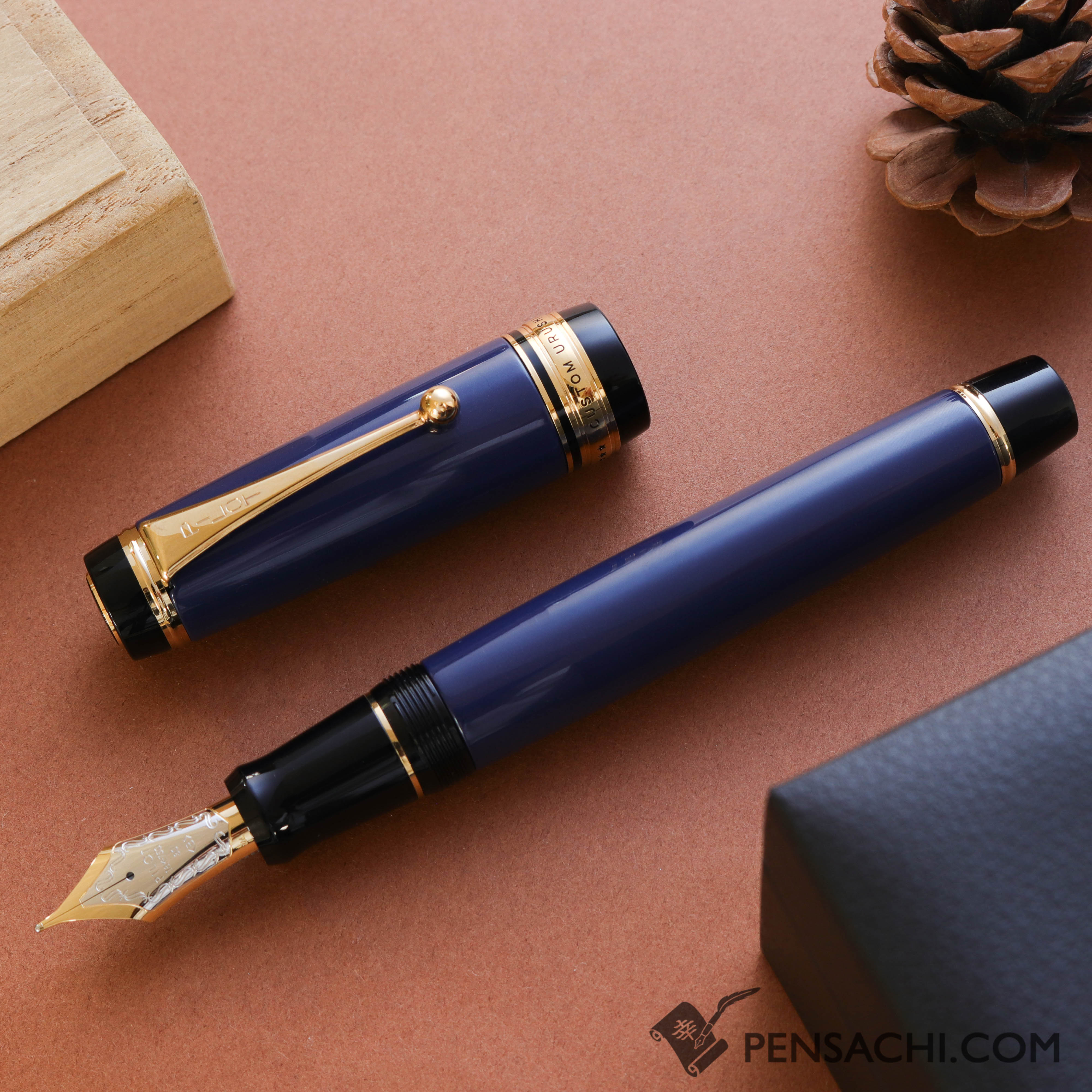 PILOT Custom Urushi Fountain Pen - Navy Blue | PenSachi - Japan
