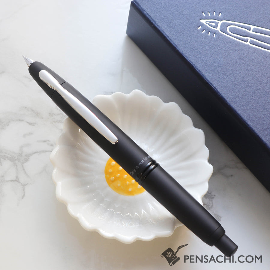 PILOT Limited Edition Vanishing Point Capless - Hobonichi Matte Black - PenSachi Japanese Limited Fountain Pen