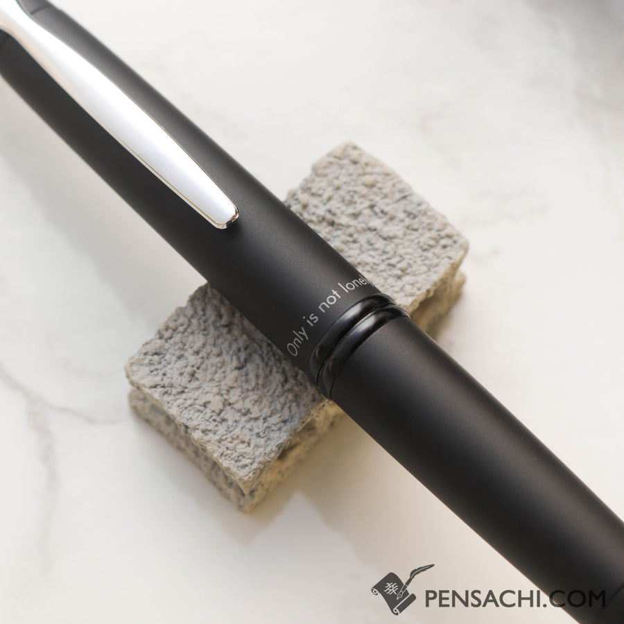 PILOT Limited Edition Vanishing Point Capless - Hobonichi Matte Black - PenSachi Japanese Limited Fountain Pen
