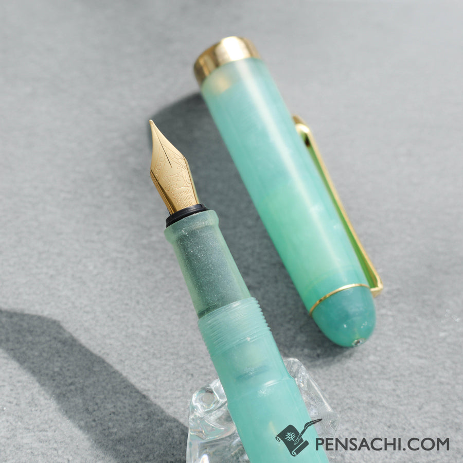 Onishi Fountain Pen - Aquamarine - PenSachi Japanese Limited Fountain Pen