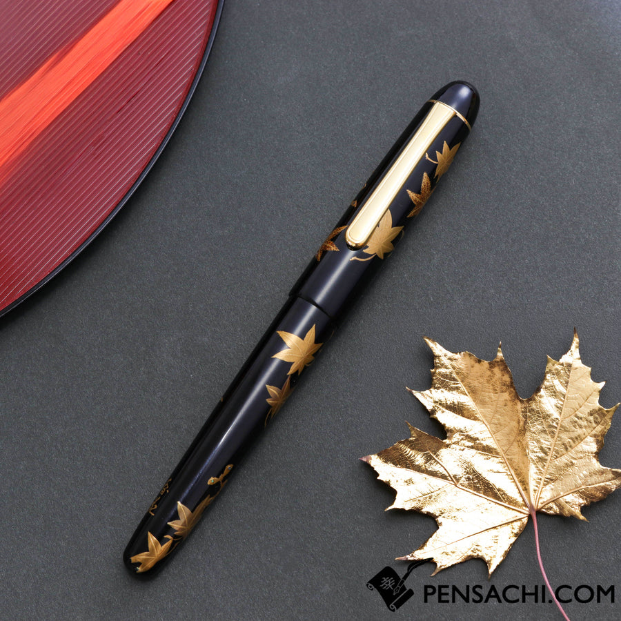 PLATINUM #3776 Century Luxury Kaga Hira Maki-e Fountain Pen