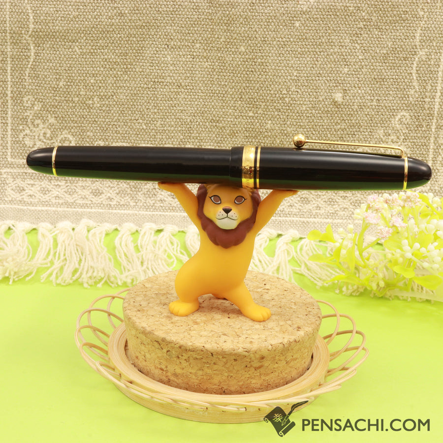 Animal Penholder  - Lion - PenSachi Japanese Limited Fountain Pen