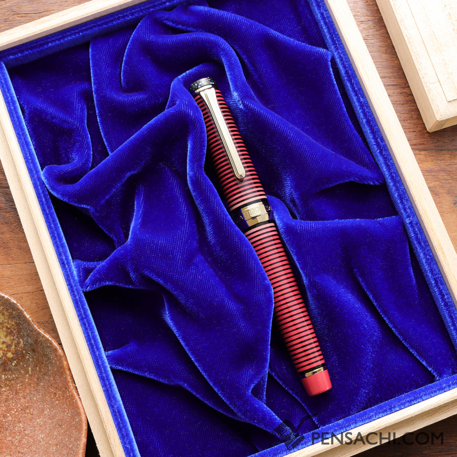 SAILOR Limited Edition Wajima Bijou Fountain Pen - Coral (1st Edition) - PenSachi Japanese Limited Fountain Pen