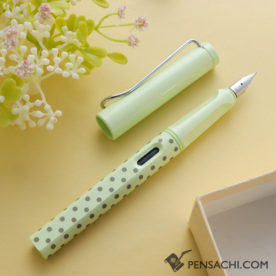 LAMY Safari Special Edition Fountain Pen - Dots Green - PenSachi Japanese Limited Fountain Pen