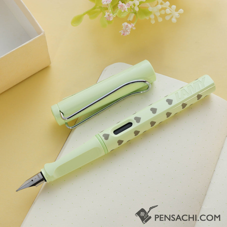 LAMY Safari Special Edition Fountain Pen - Hearts Green - PenSachi Japanese Limited Fountain Pen