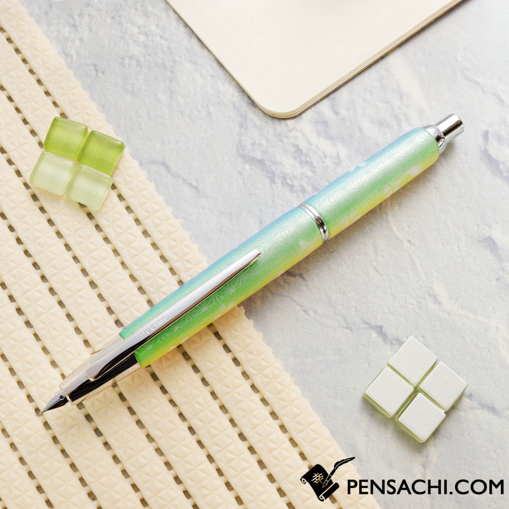 PILOT Limited Edition Vanishing Point Capless Decimo - Flower and Rainbow