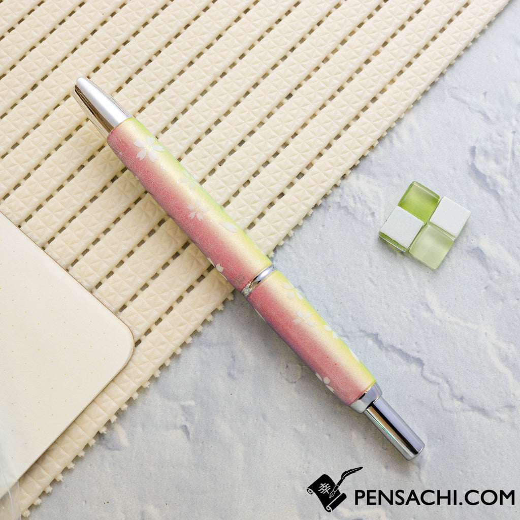 PILOT Limited Edition Vanishing Point Capless Decimo - Flower and Rainbow