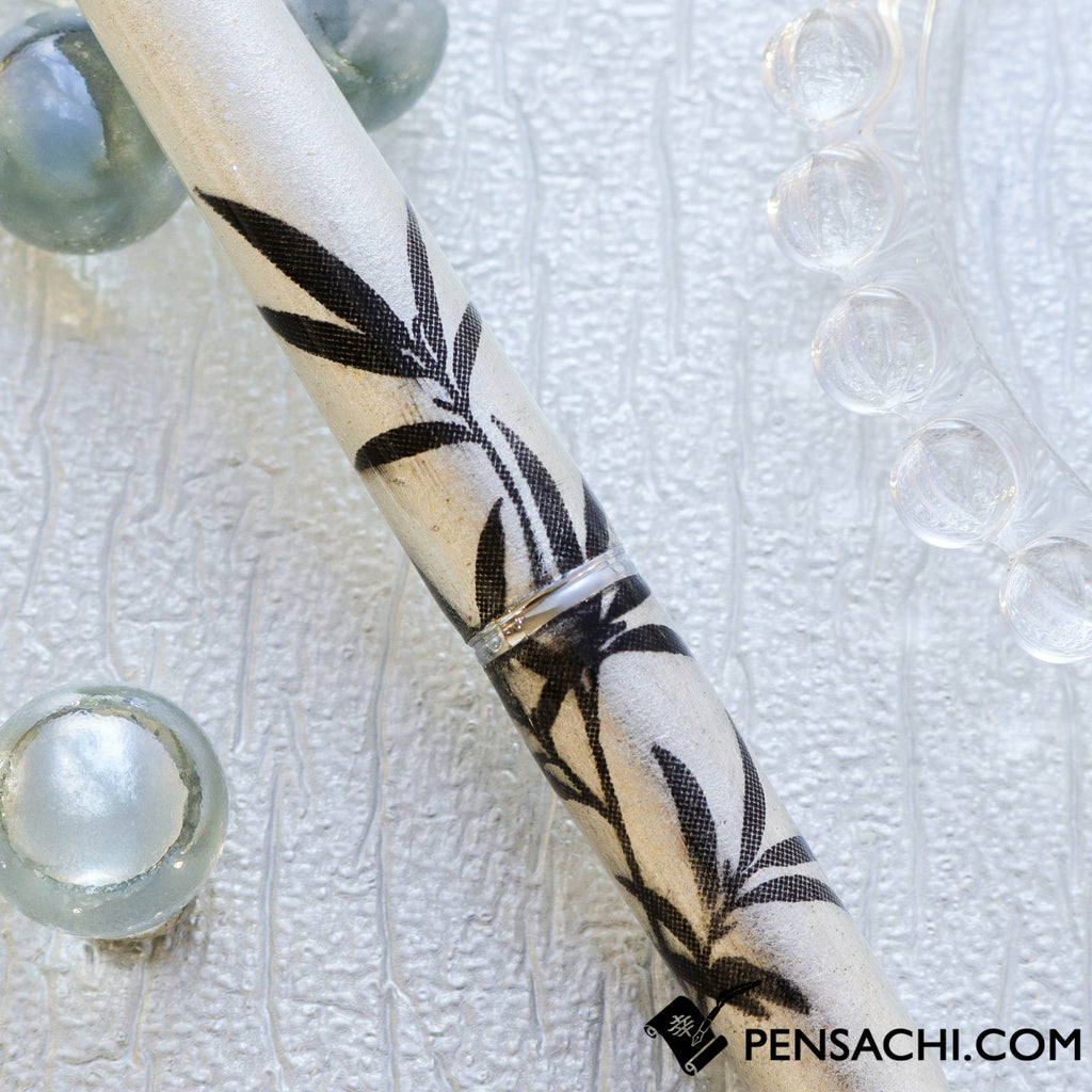 PILOT Limited Edition Vanishing Point Capless Decimo - Silver Foil and Leaf - PenSachi Japanese Limited Fountain Pen