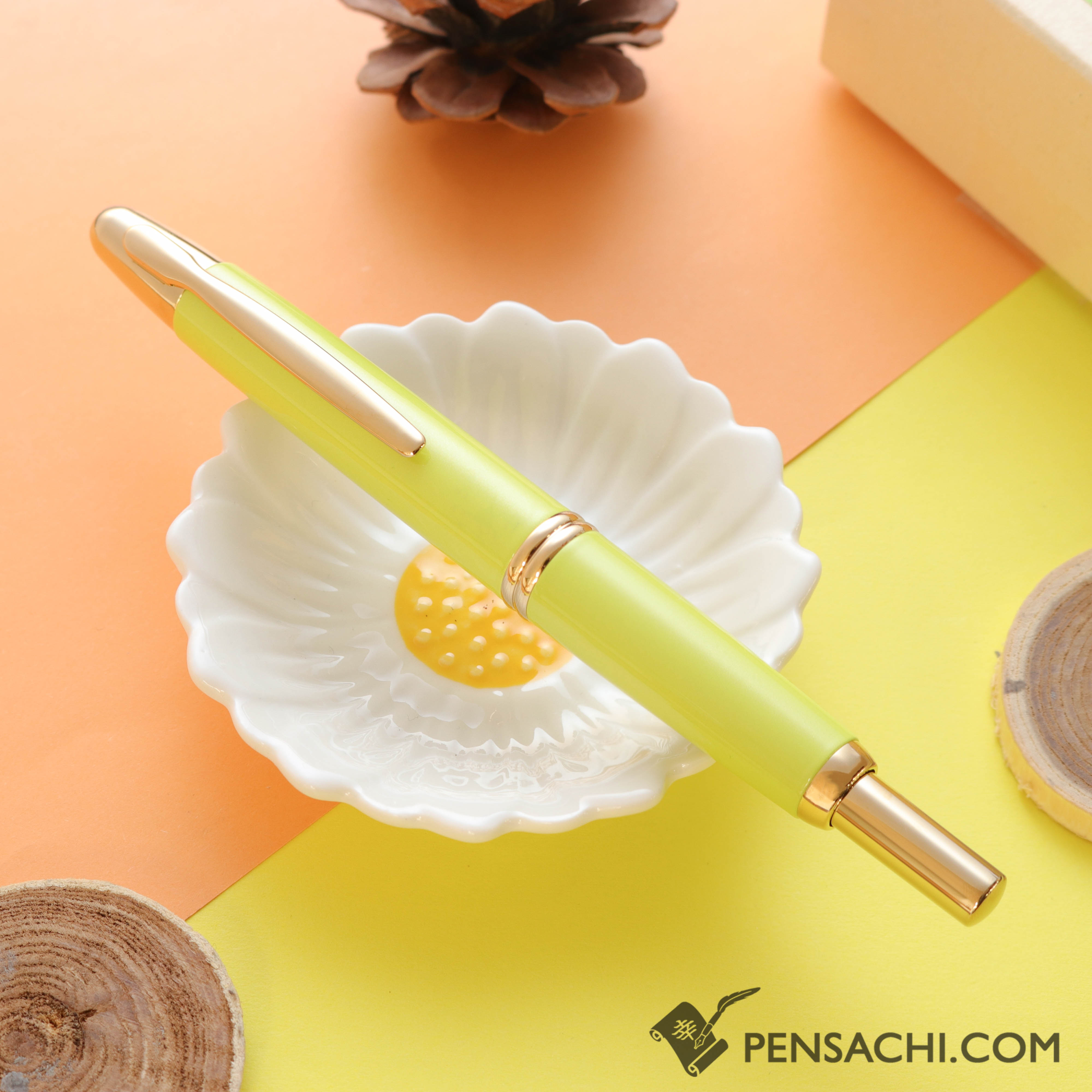 PILOTLimitedEditionYellow_2_44