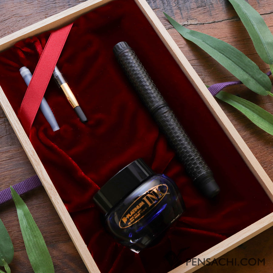 PLATINUM Izumo Takeami Fountain Pen - Ankokushoku - PenSachi Japanese Limited Fountain Pen