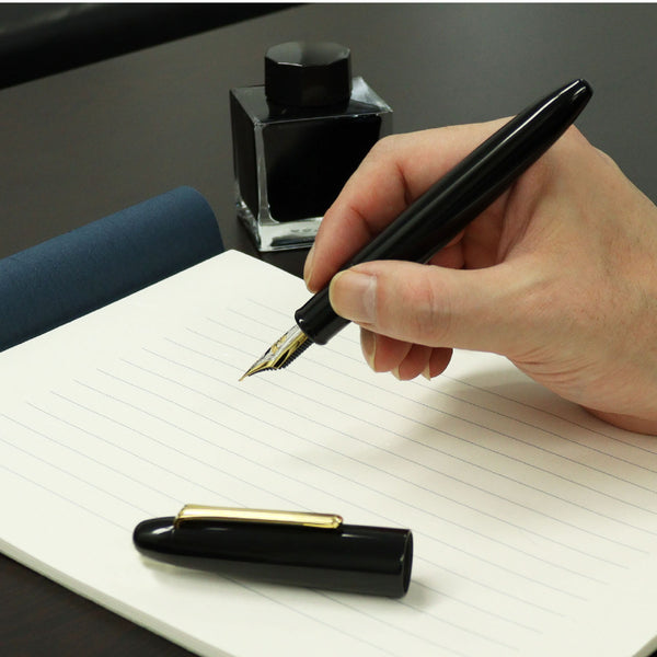 SAILOR King Profit Ebonite Naginata Togi Fountain Pen - Black Gold