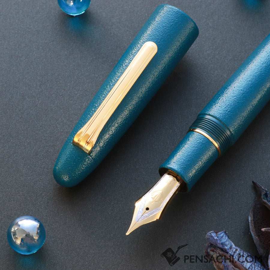 SAILOR King of Pens Urushi Makie Iro Miyabi Fountain Pen - Fukaai Blue - PenSachi Japanese Limited Fountain Pen