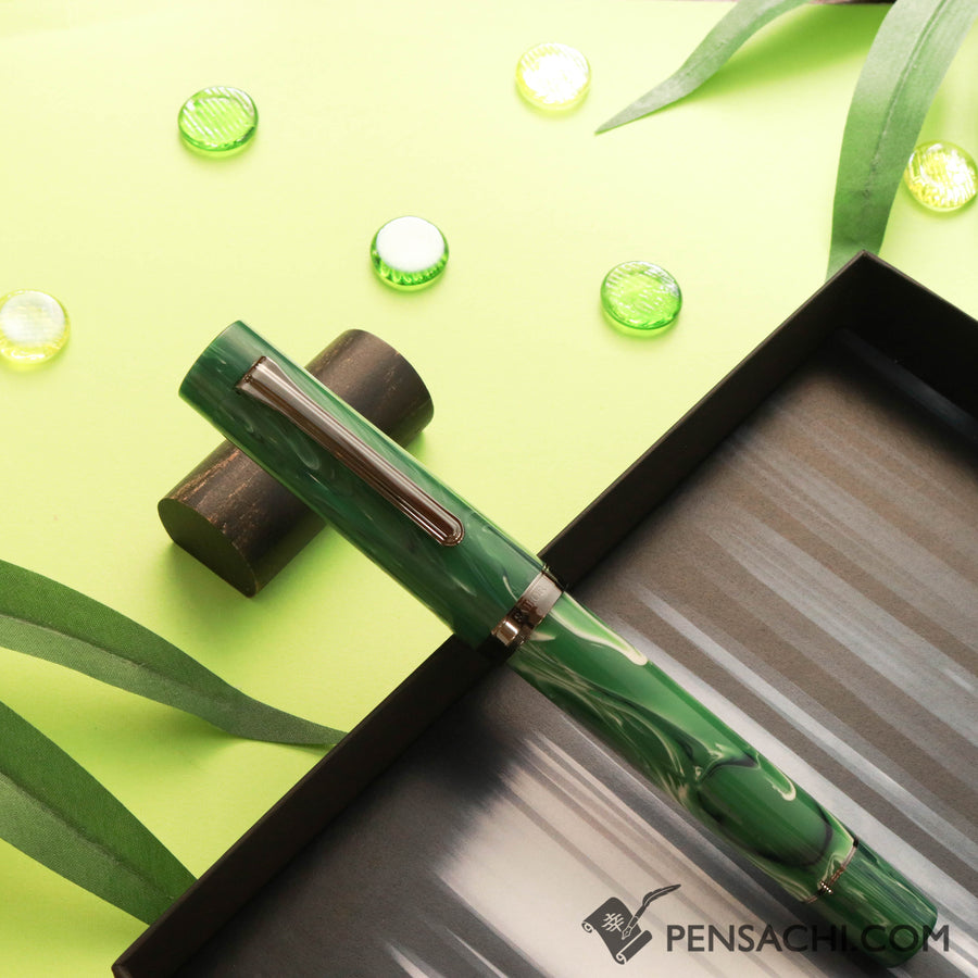 SAILOR Luminous Shadow Fountain Pen - Grove Green - PenSachi Japanese Limited Fountain Pen