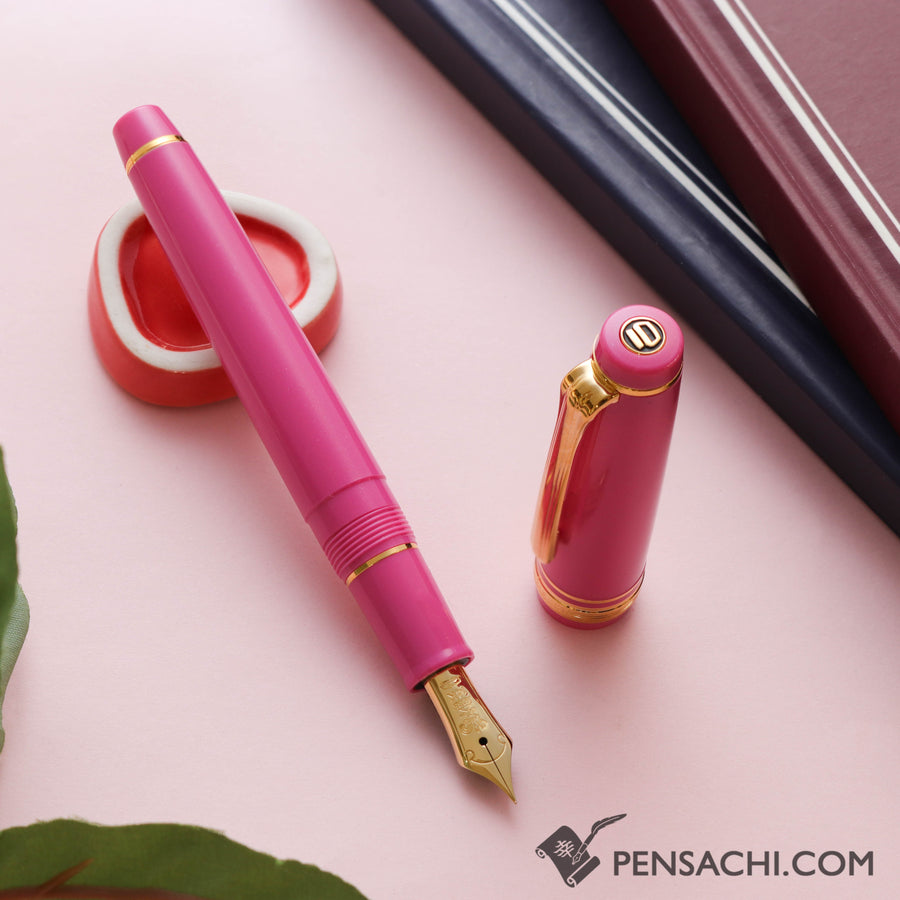 SAILOR Limited Edition Pro Gear Slim Fountain Pen - Rose - PenSachi Japanese Limited Fountain Pen