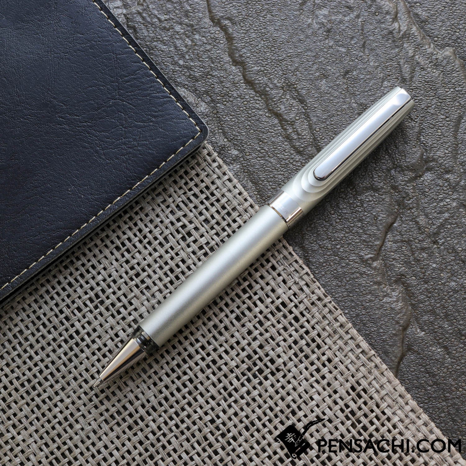 The Zebra Hamon 0.7 Ballpoint Pen - Silver– PenSachi