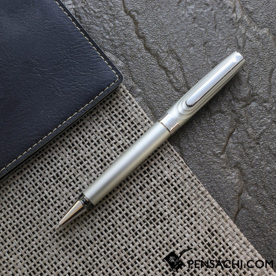 筆記具 THE ZEBRA HAMON Hagane Gray BallpointPen The Zebra Hamon 0.7 Ballpoint Pen - Silver– PenSachi