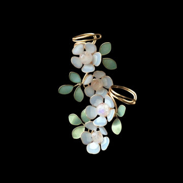 Pen Cuff - Nemophila Flower