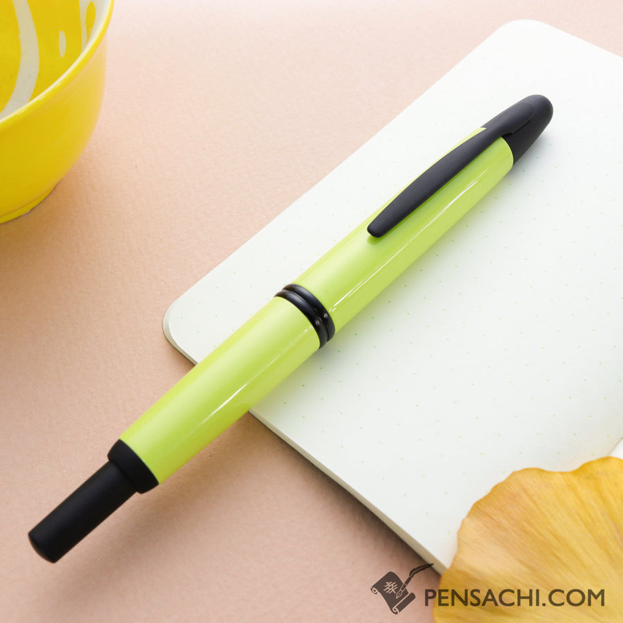 PILOT Limited Edition Vanishing Point Capless Fountain Pen - Black Yellow - PenSachi Japanese Limited Fountain Pen