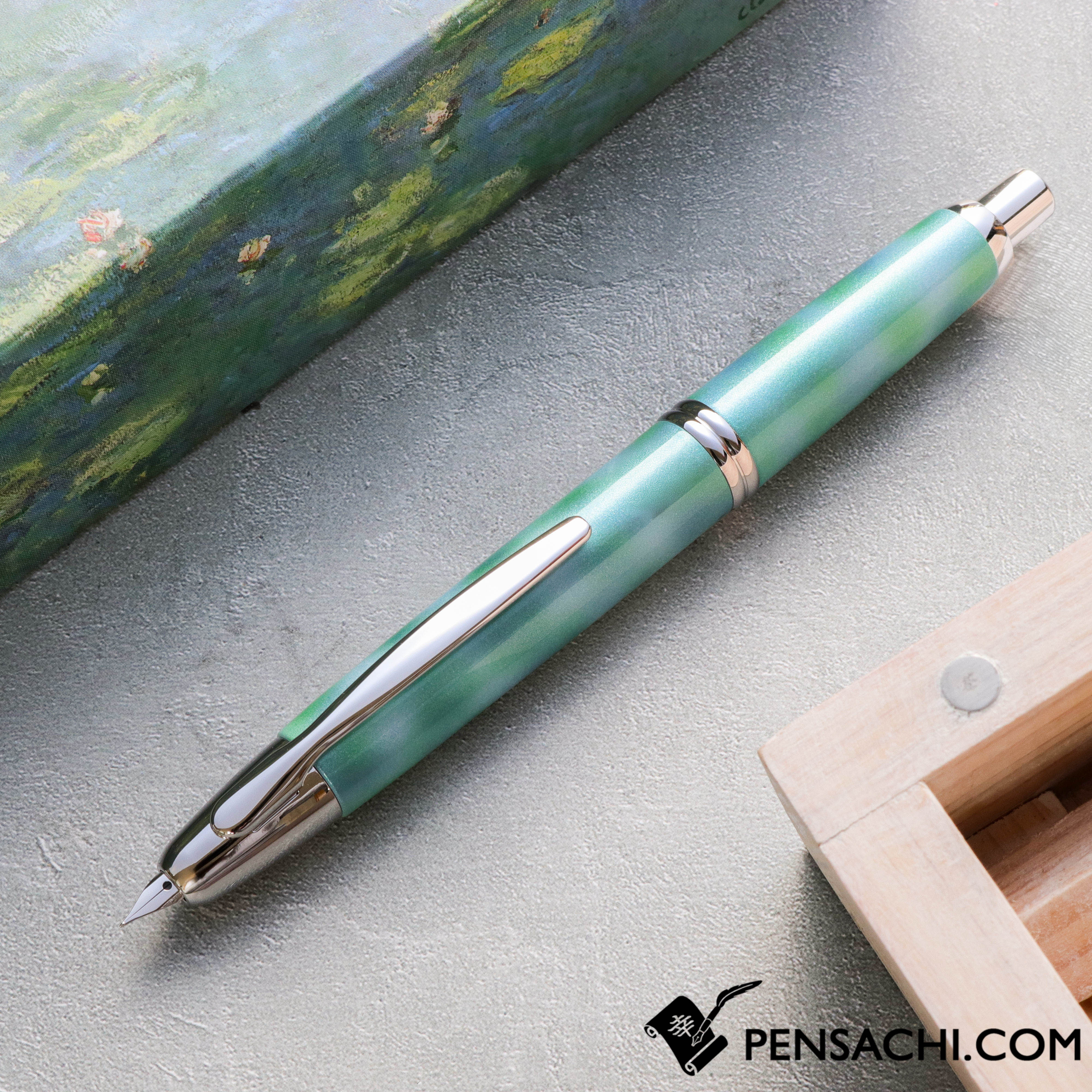 PILOT Limited Edition Vanishing Point Capless - Water Lilies