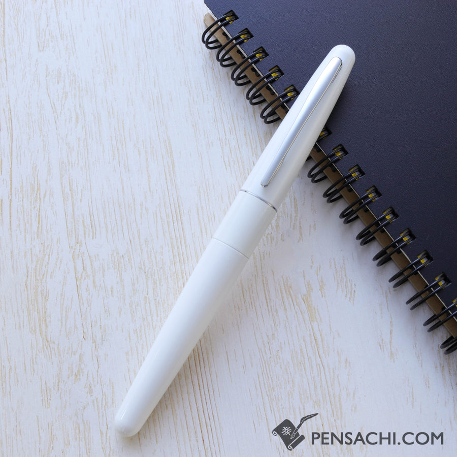 PILOT Limited Edition CoCoon Fountain Pen - Japan White - PenSachi Japanese Limited Fountain Pen
