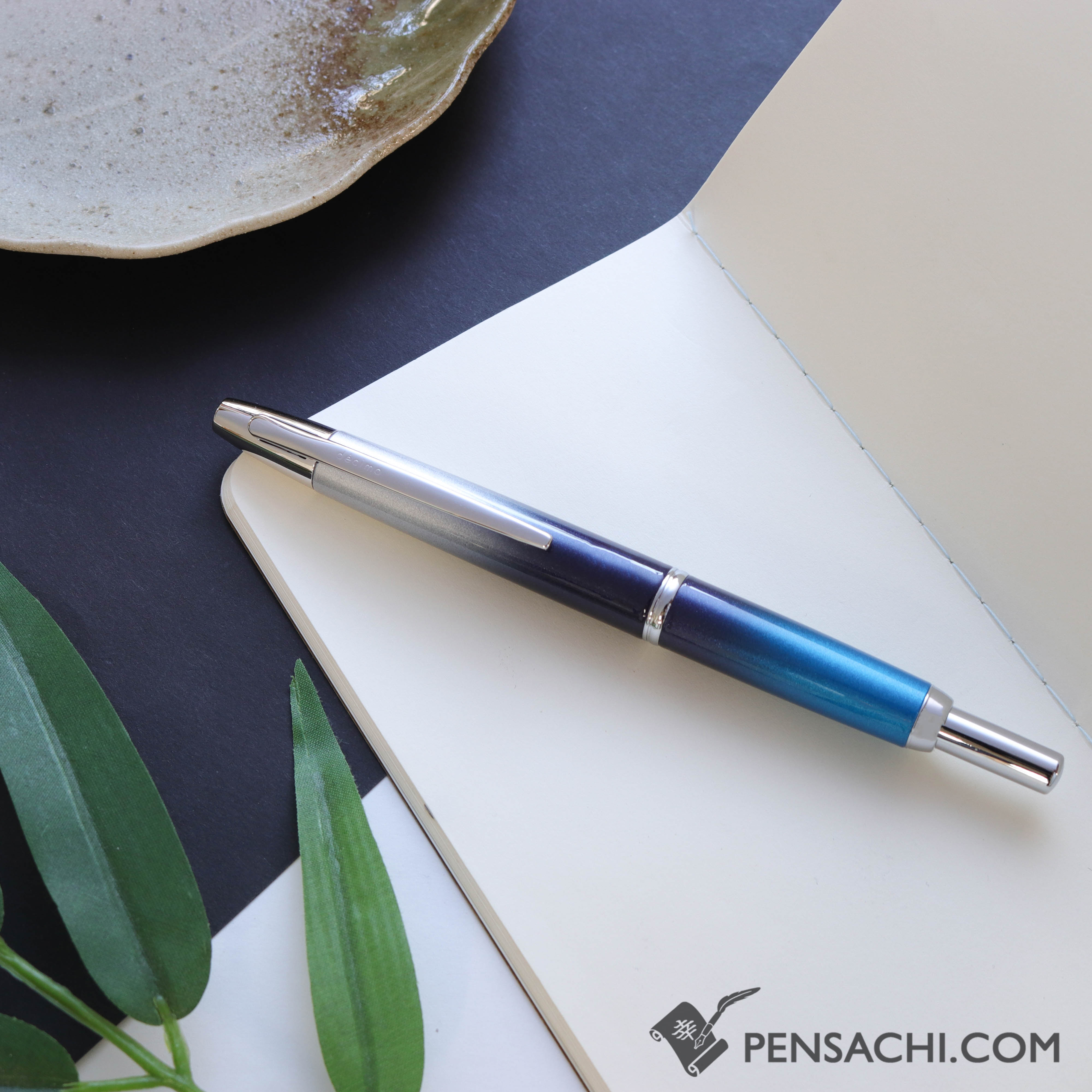 PILOT CAPLESS decimo KEGON 万年筆 字幅M 筆記具 