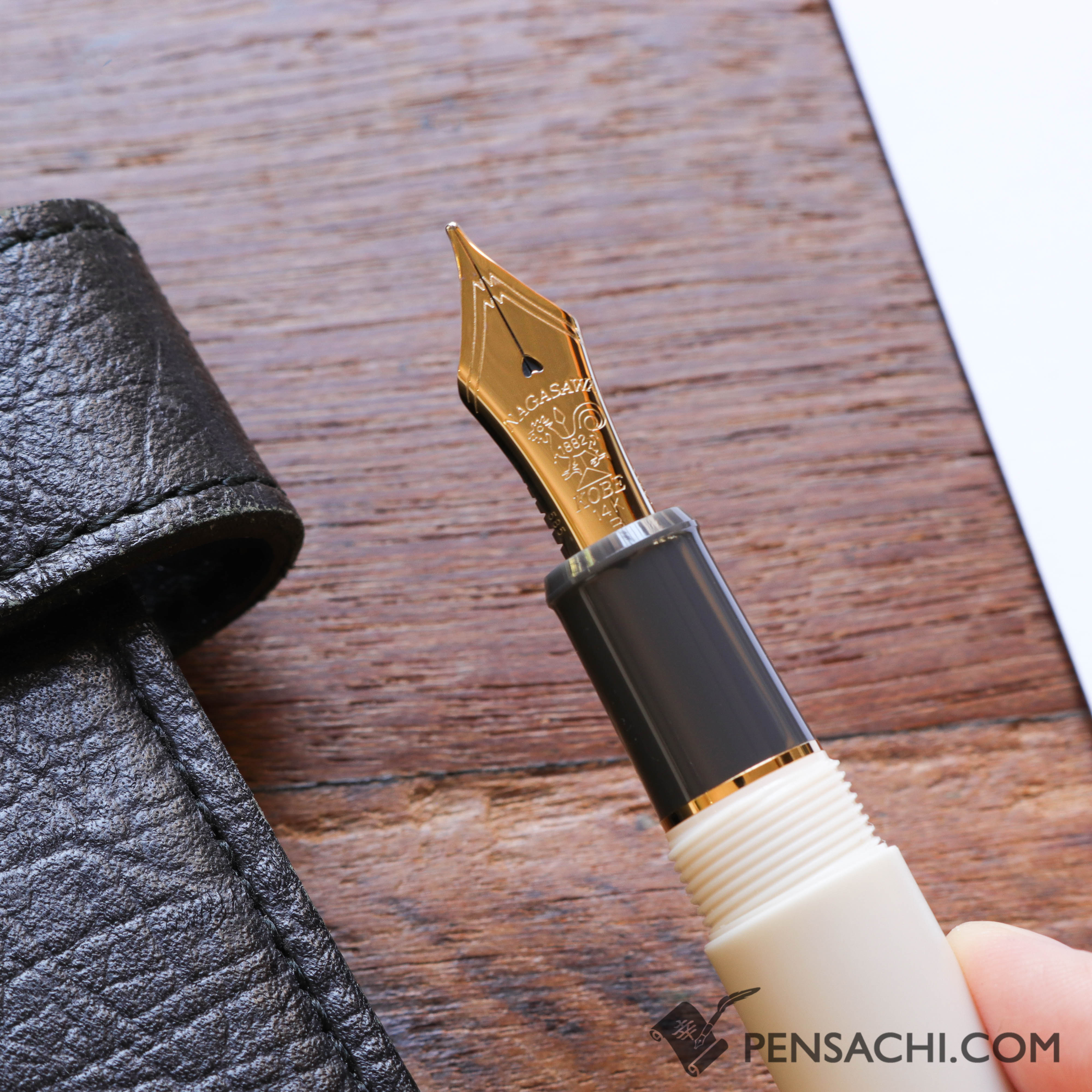 nagasawanib_4480x.jpg?v=1718180569