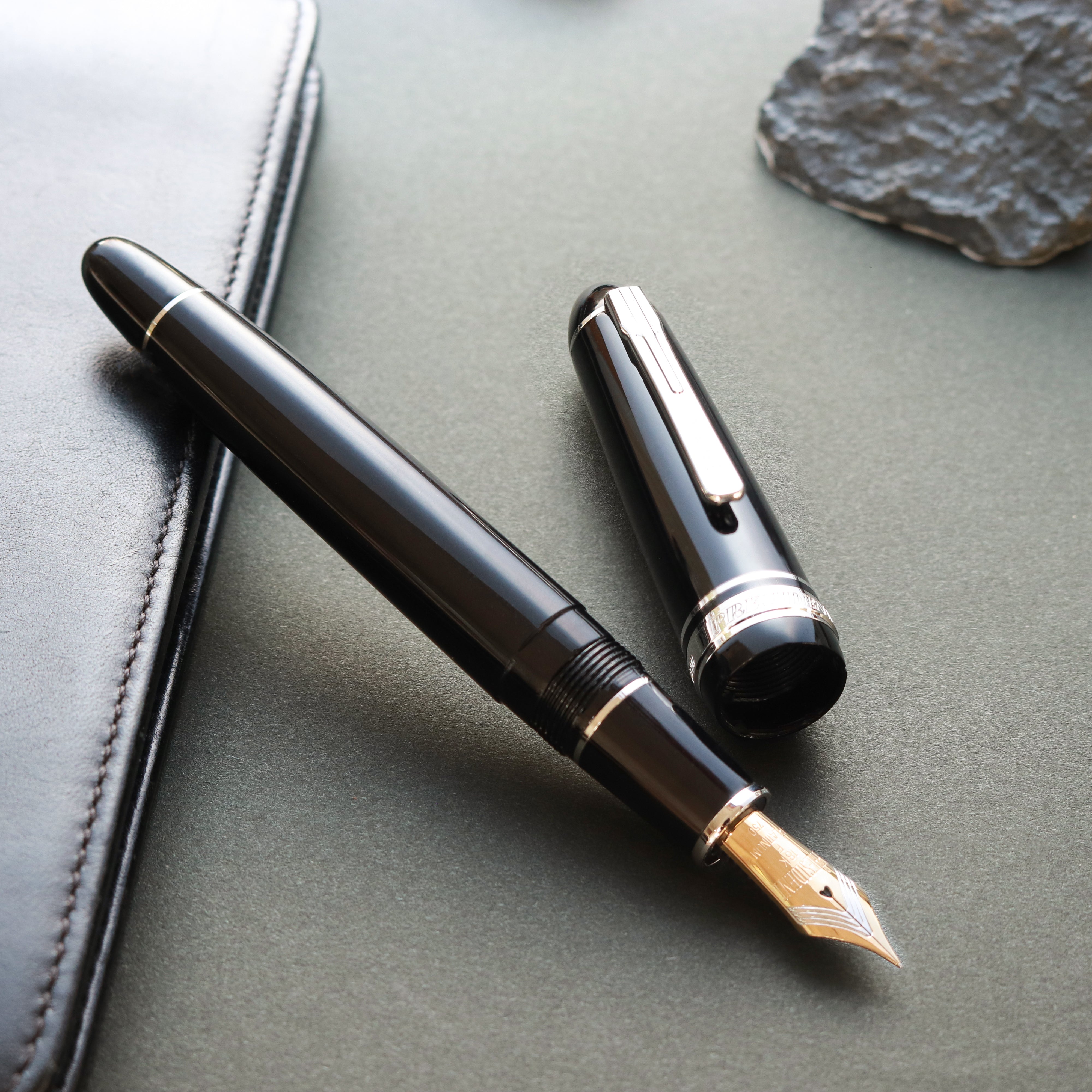 PLATINUM President Fountain Pen - Black Rhodium– PenSachi