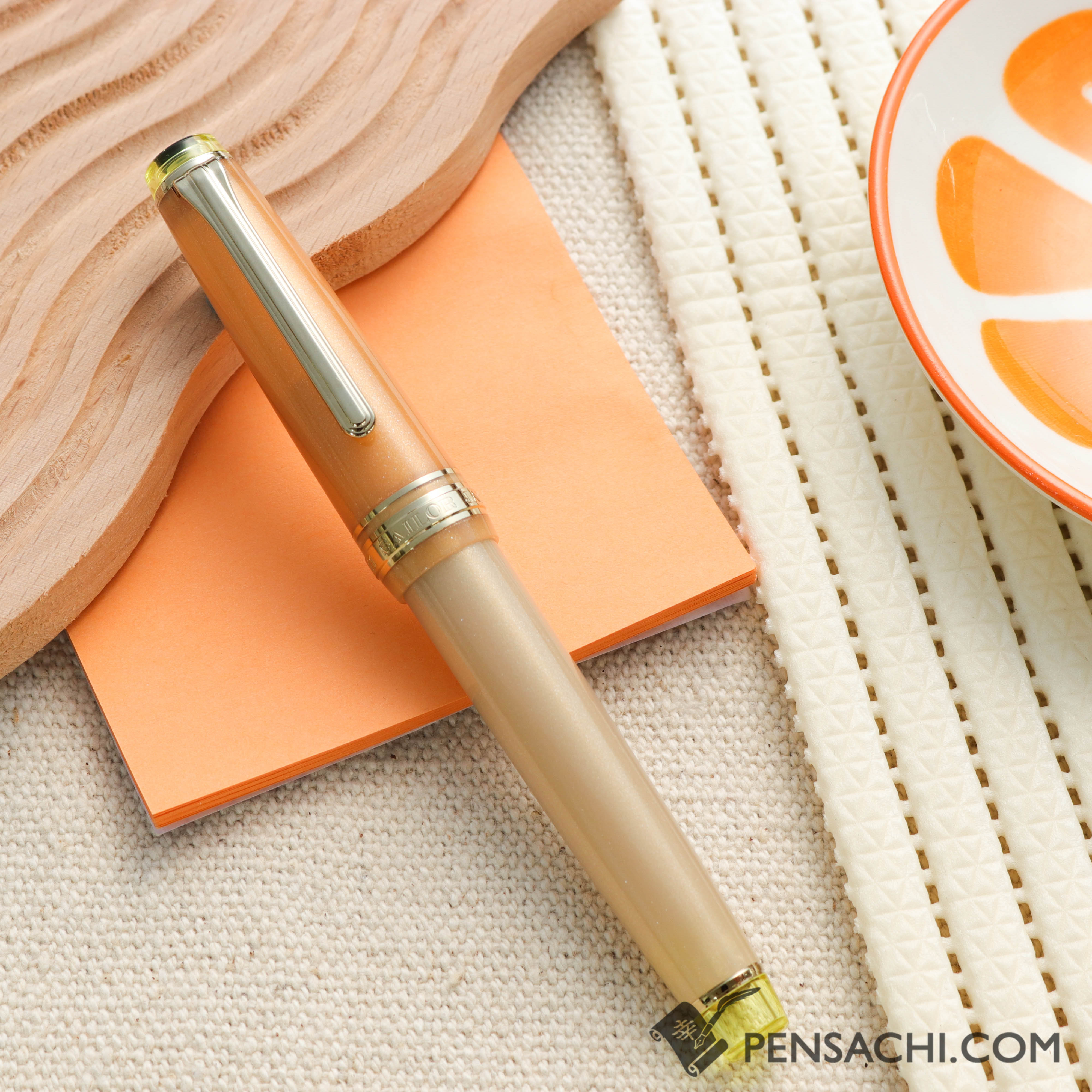 SAILOR Limited Edition Pro Gear Slim Fountain Pen - Sun | PenSachi