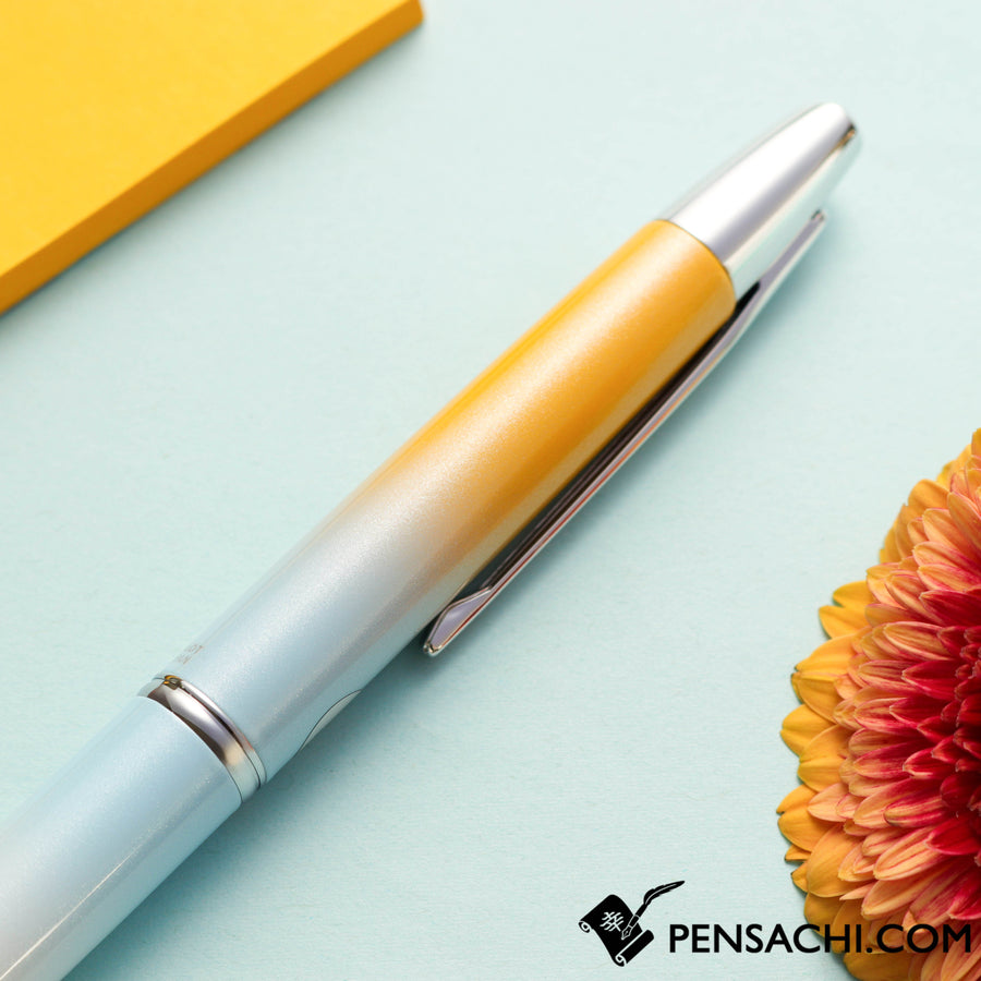 PILOT Limited Edition Vanishing Point Capless Decimo - Spinning