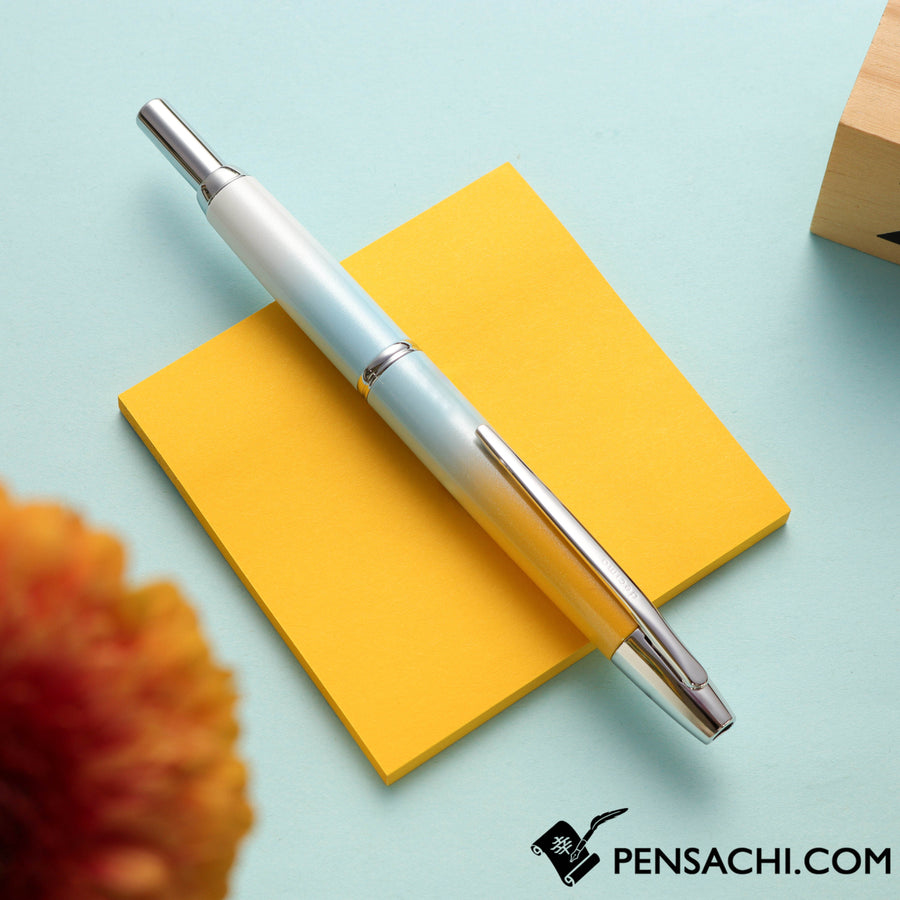 PILOT Limited Edition Vanishing Point Capless Decimo - Spinning
