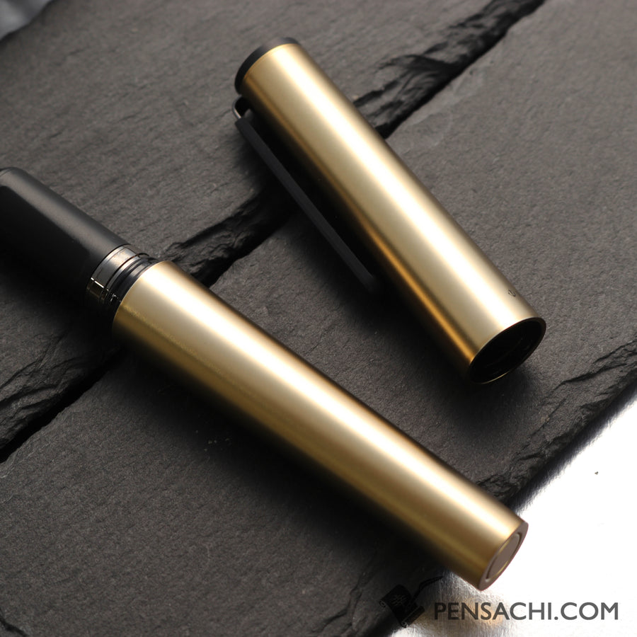 SAILOR Tuzu Adjust Forge Fountain Pen - Gold