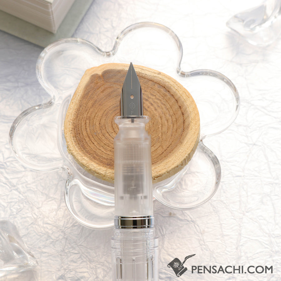 SAILOR Tuzu Adjust Glassy Fountain Pen - Crystal White