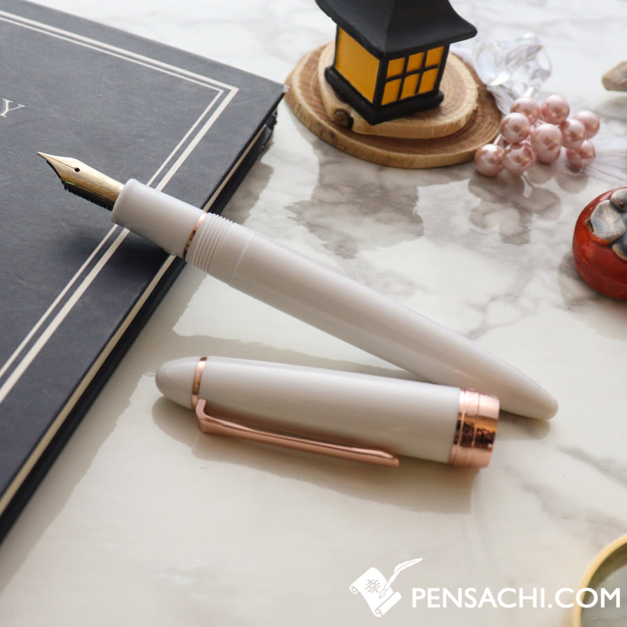 SAILOR Fasciner Fountain Pen - Pearl White - PenSachi Japanese Limited Fountain Pen