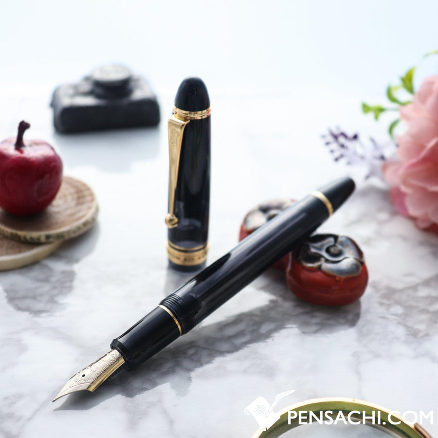 PILOT Custom 823 Fountain Pen - Smoke Black Demonstrator - PenSachi Japanese Limited Fountain Pen