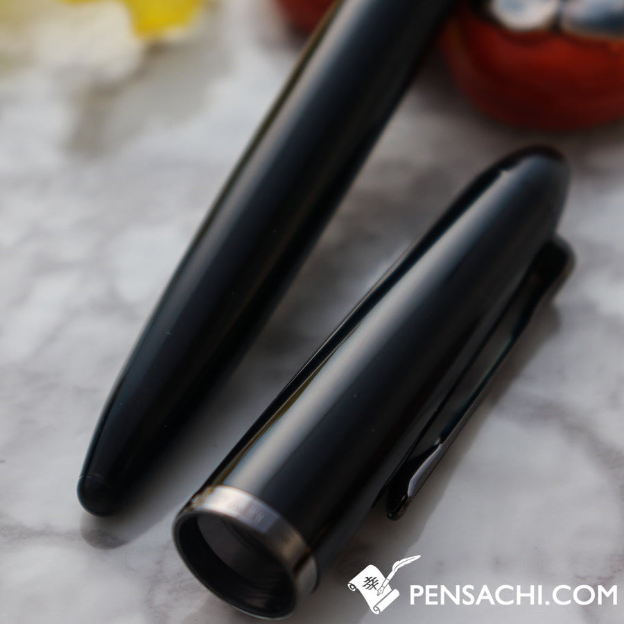 SAILOR 1911 Profit Junior Kurogane Fountain Pen - Black in Black - PenSachi Japanese Limited Fountain Pen