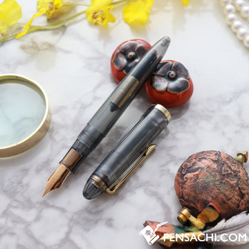 SAILOR 1911 Profit Junior Kurogane Demonstrator Fountain Pen - Transparent Grey - PenSachi Japanese Limited Fountain Pen