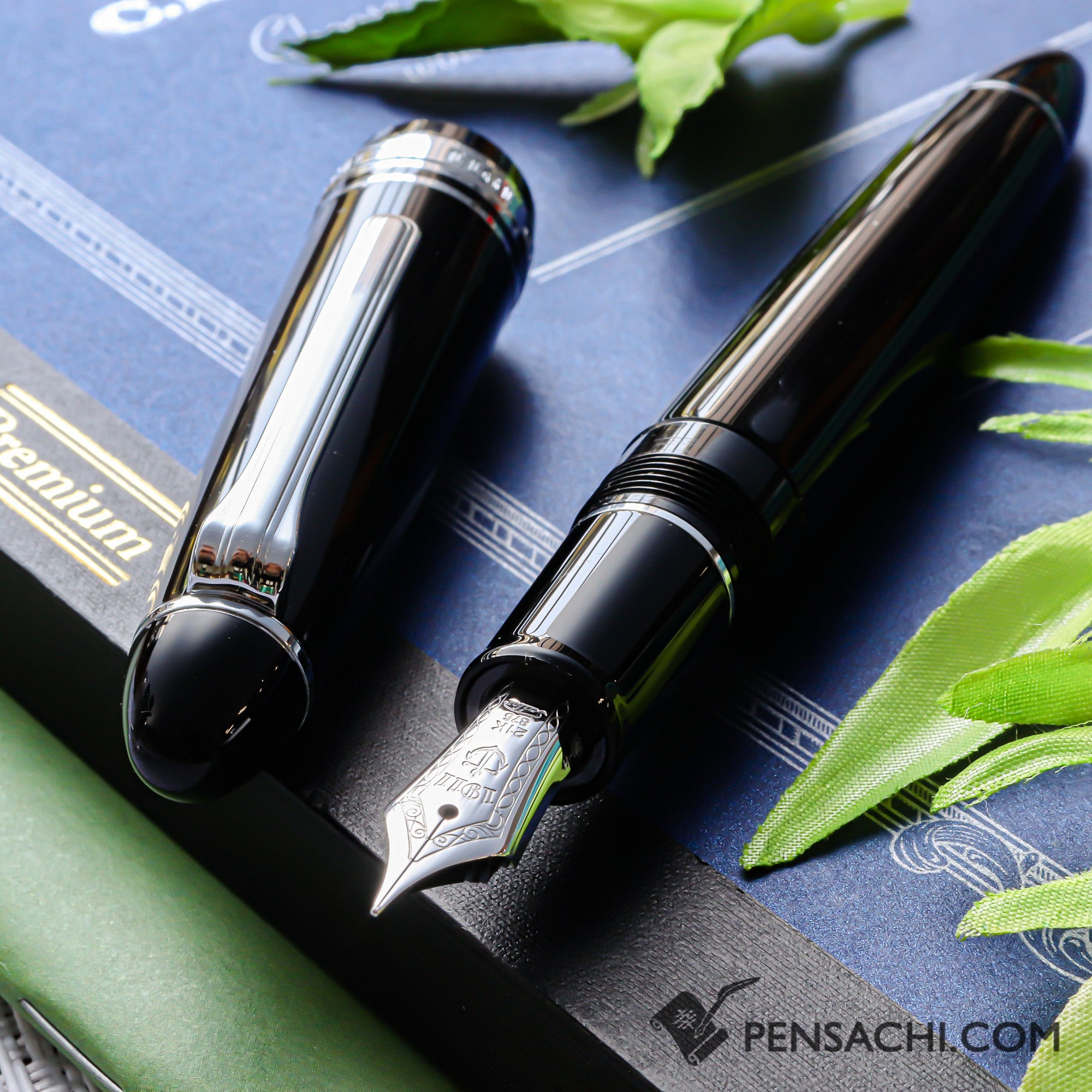 SAILOR 1911 Large (Full size) Fountain Pen - Black Silver